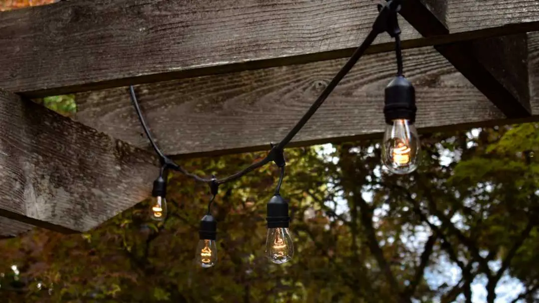 solar powered lights outdoors in shade